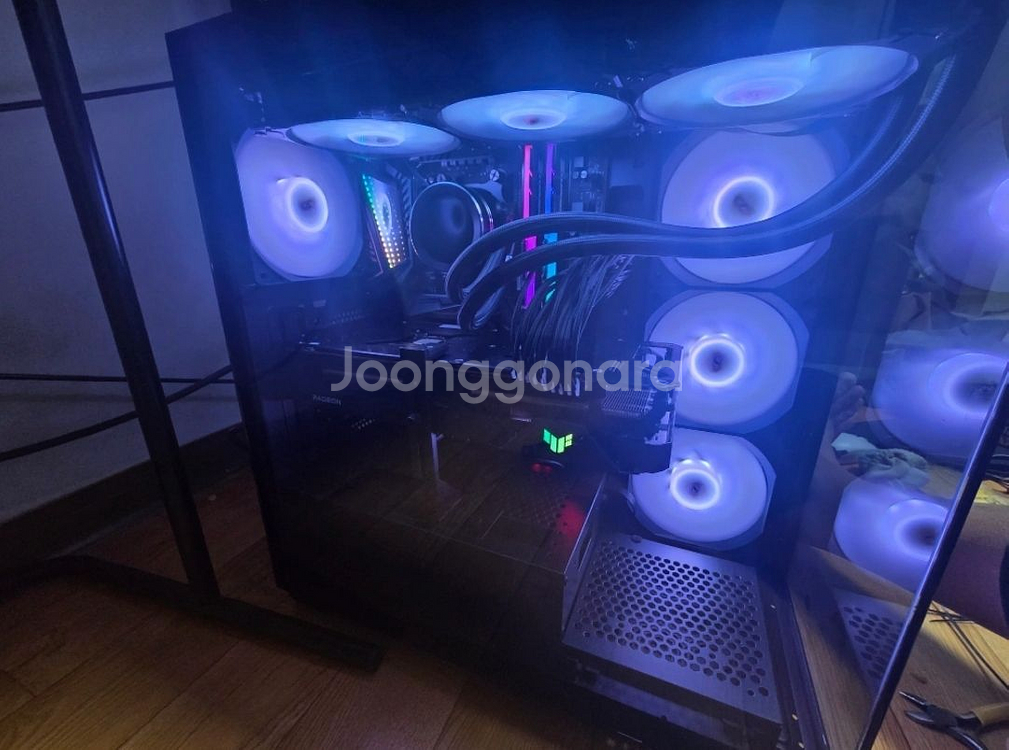 5700x3d. x570. 32 gskill--0