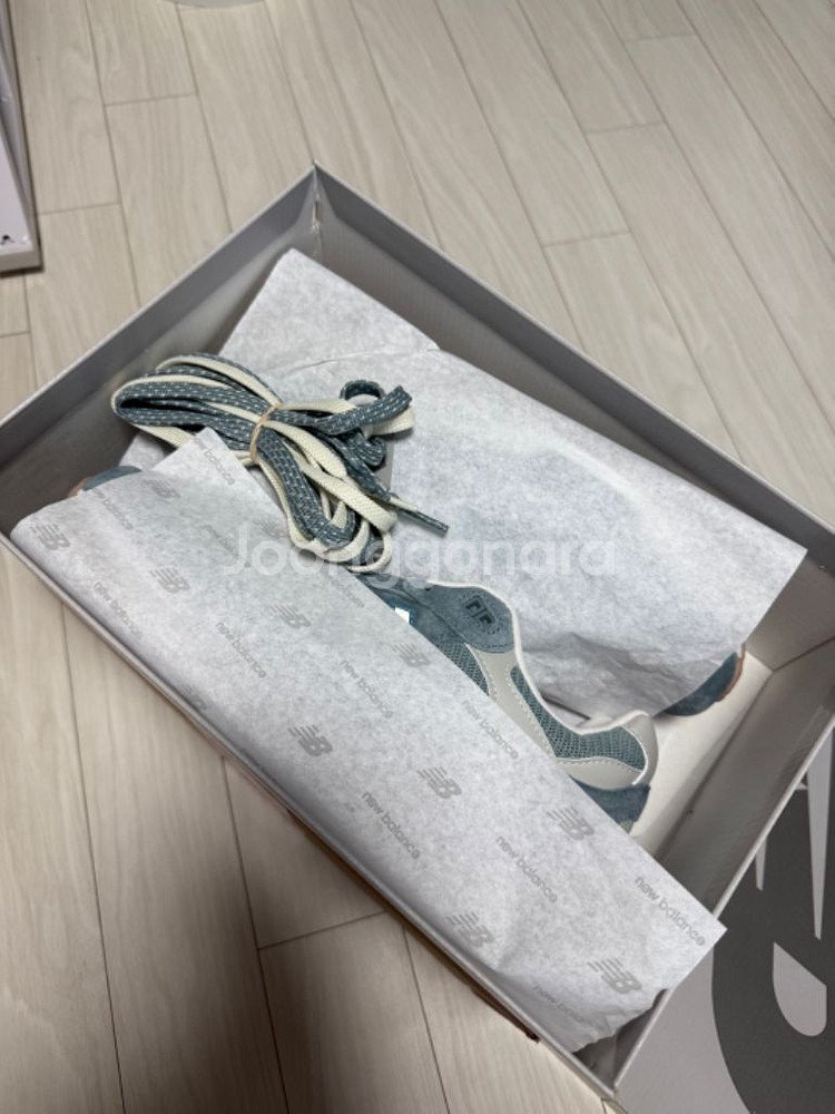 뉴발란스992xKith 275사이즈--2
