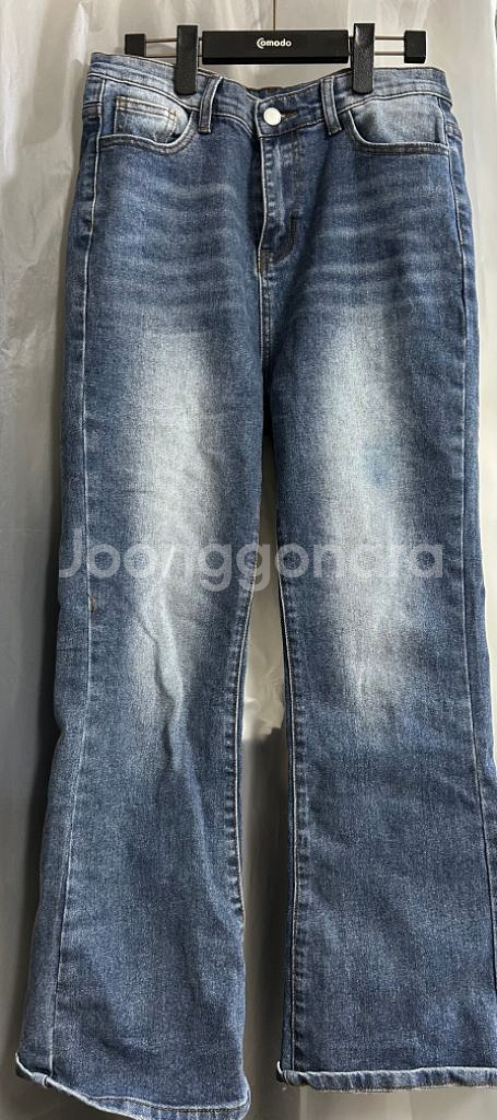 부츠컷 하이웨스트 청바지 중청 이염 있음--2
