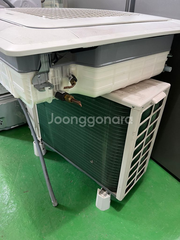 삼성 무풍 냉난방기 천정형 15평 2022년식--1