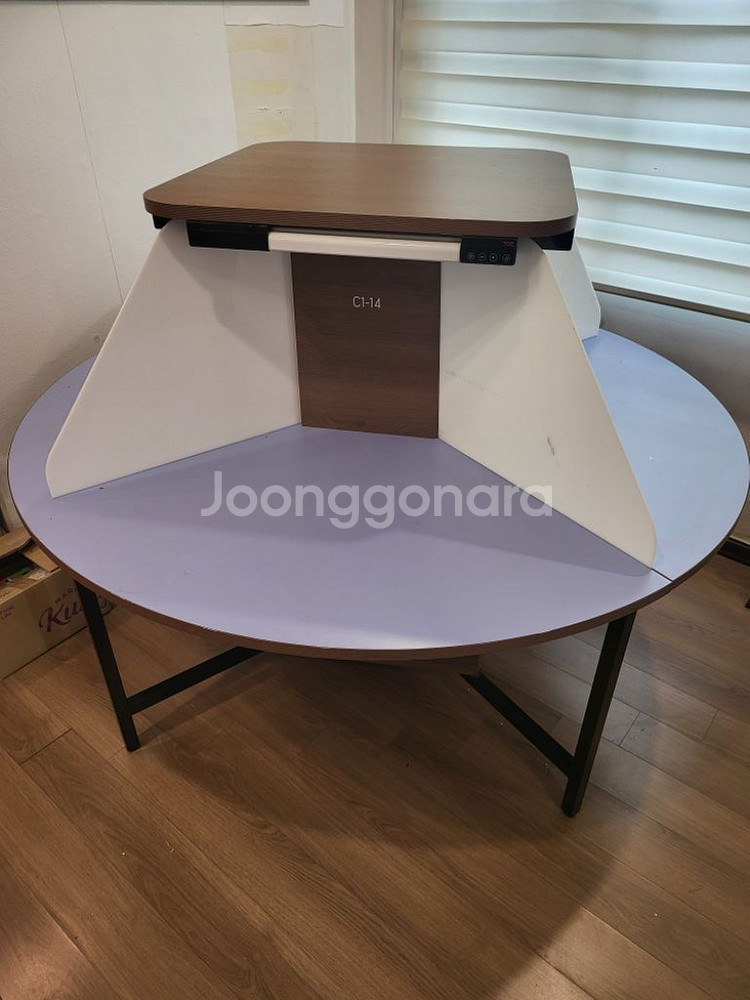 토즈원형책상--0