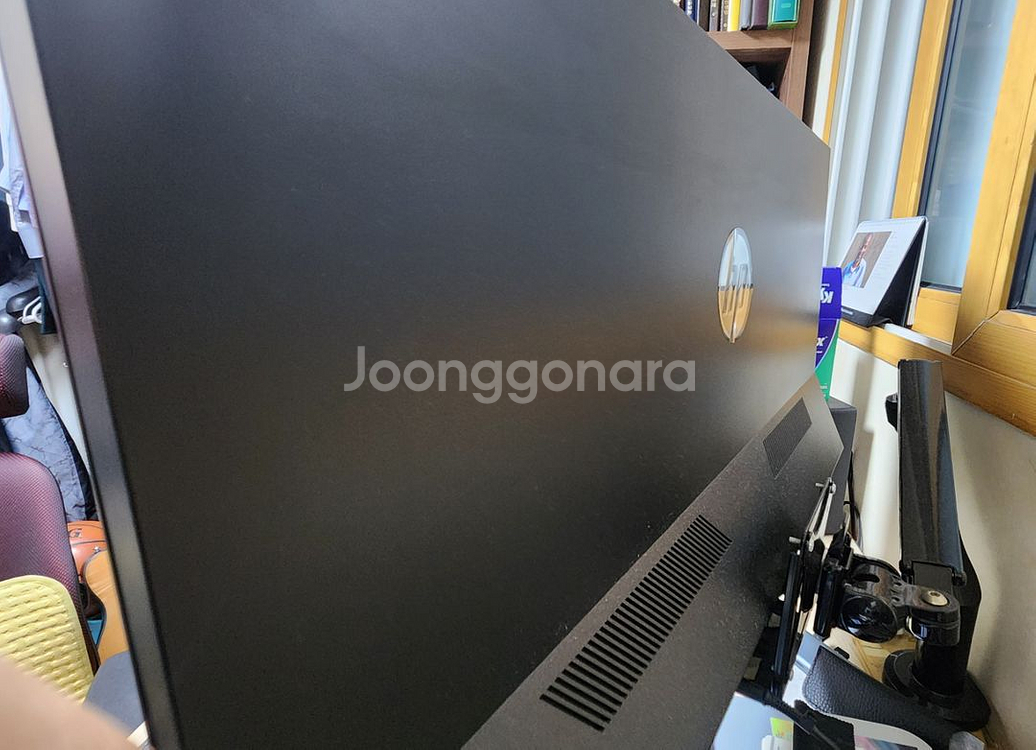HP 파빌리온 32인치 QHD 모니터--6