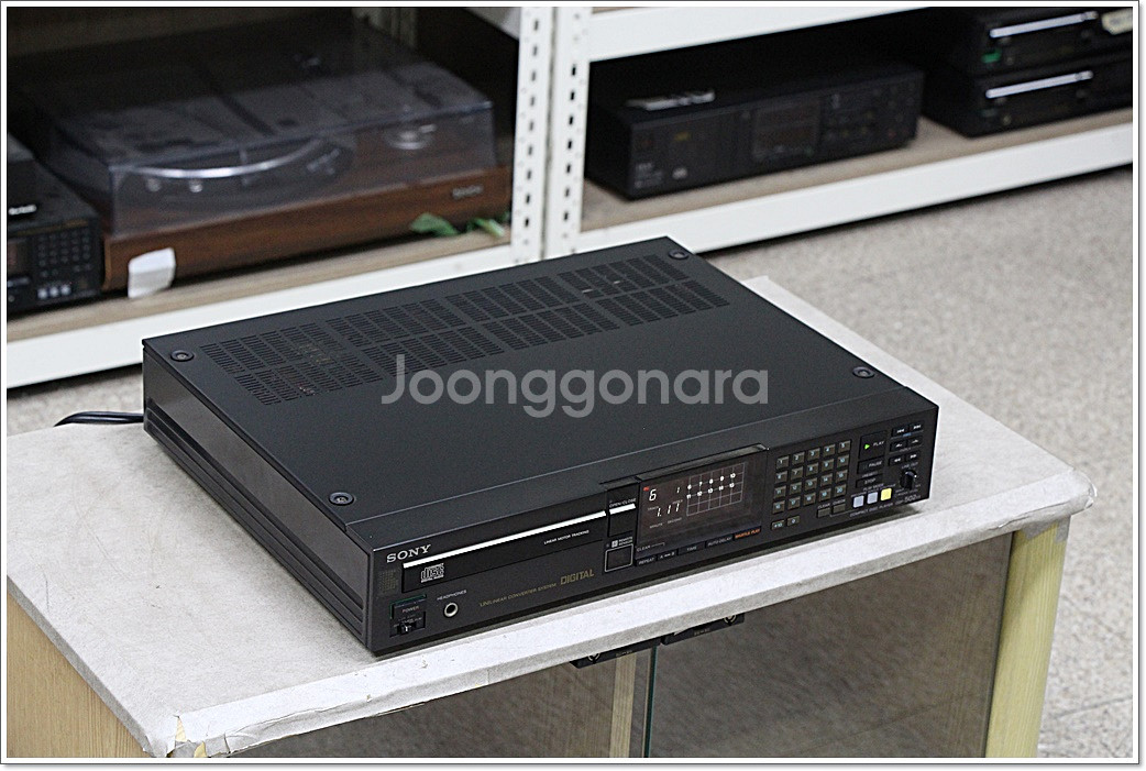 소니 A급 고급형 명기 CD플레이어 CDP-502ES--4