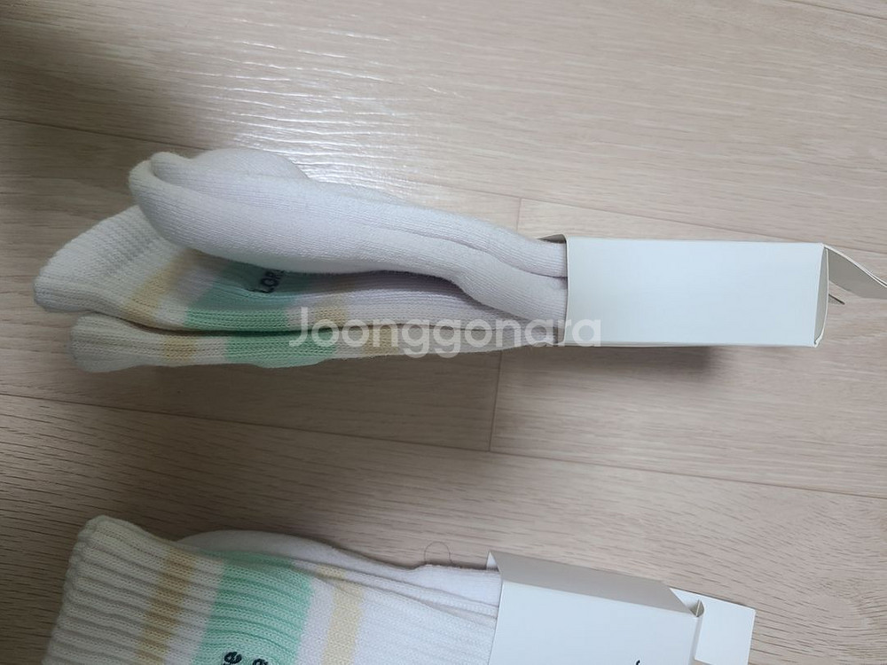 나일로라 양말--1