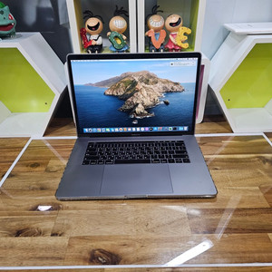 A1990/맥북프로/ 512GB / i7 사양/ 팝니다