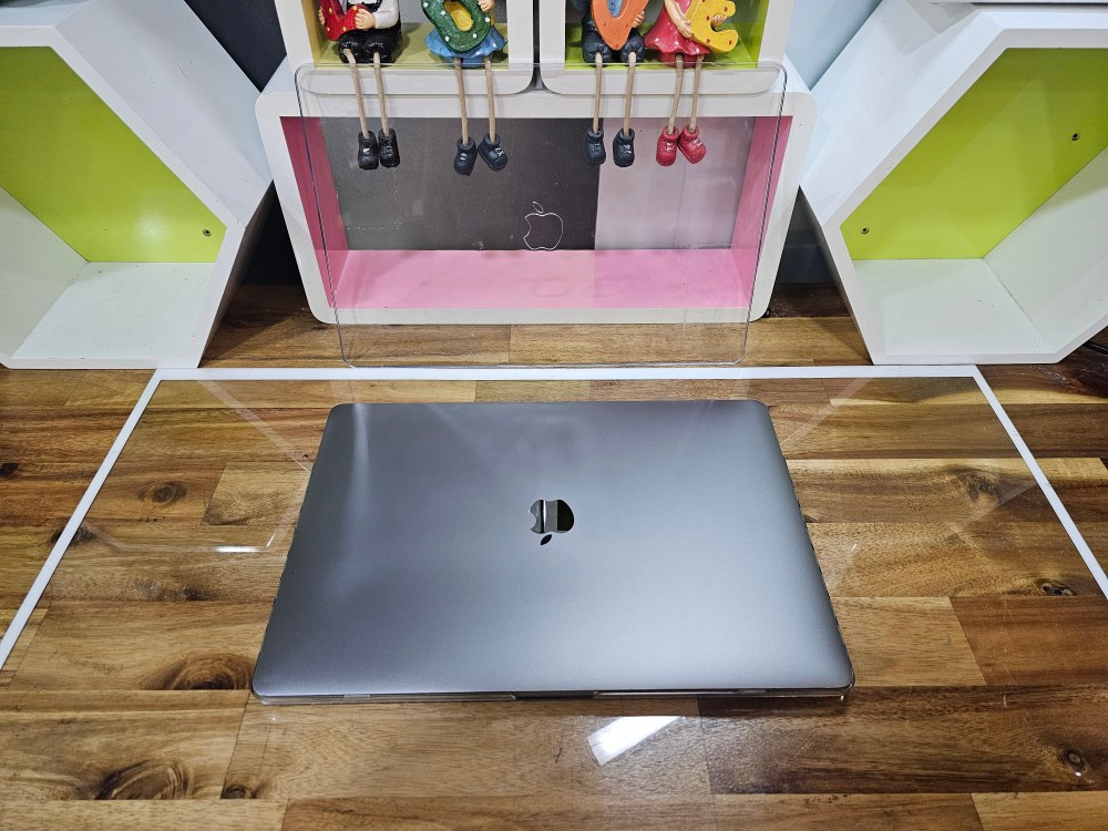 A1707/i7사양 / 2016년/ 맥북 프로 팜 이미지