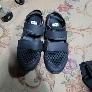 오니츠카타이거 샌들 250