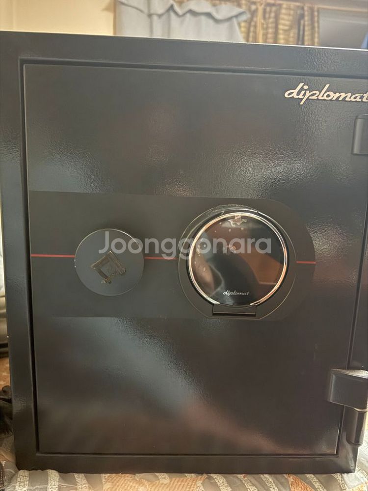디프로매트 K400금고--2