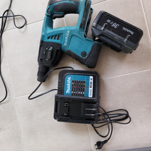 마끼다 충전 해머드릴