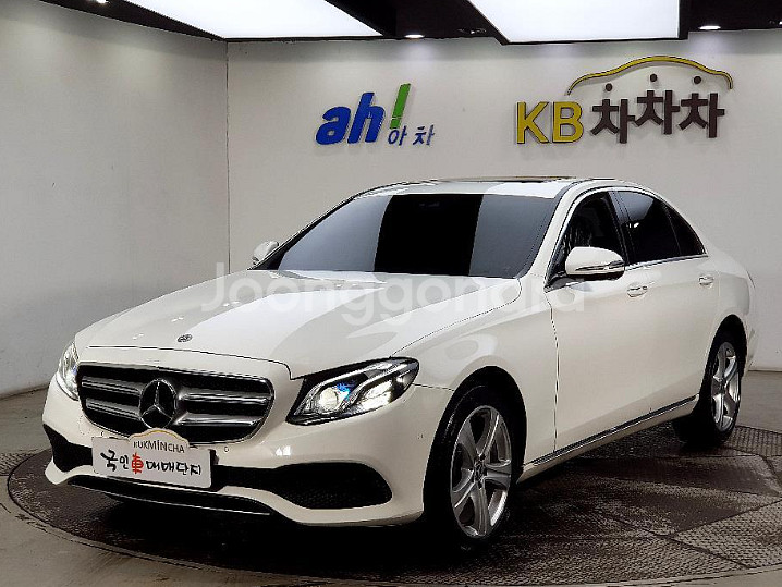@18년 E-클래스 E220d 4MATIC 아방가르드--0