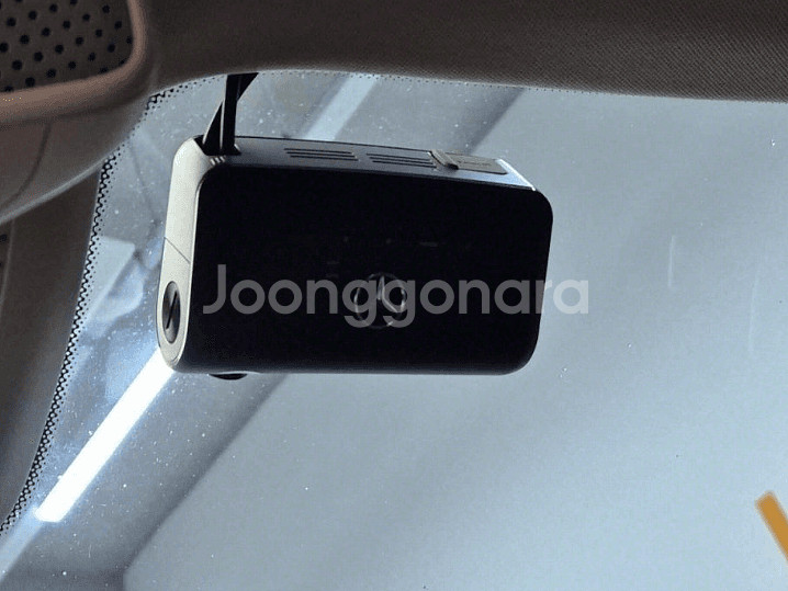 @17년 E-클래스 E220d 4MATIC 익스클루시브--5
