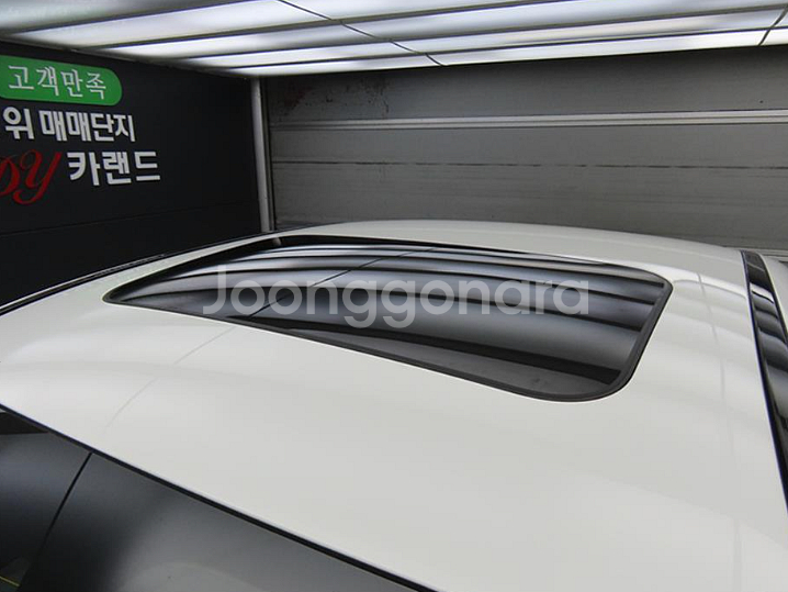 @18년 E-클래스 E220d 4MATIC 익스클루시브--8
