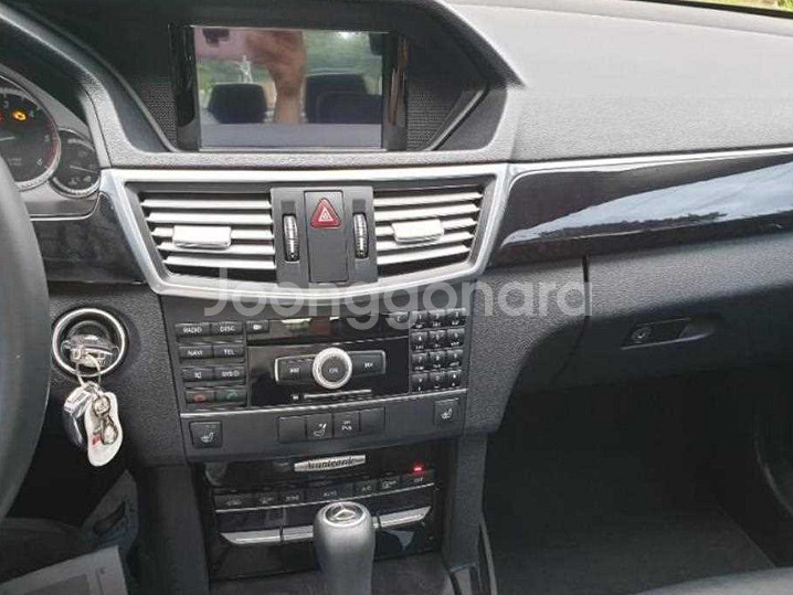 @11년 뉴 E클래스 E220 CDI 아방가르드@무사고--8