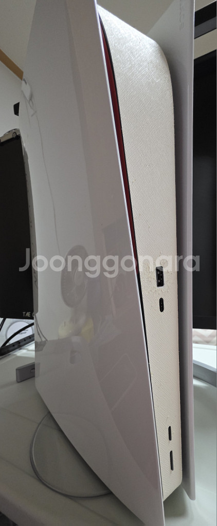 PS5 1118A 디스크 기본 구성품 싸게 판매 합니다--2