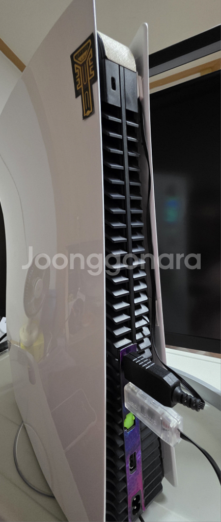 PS5 1118A 디스크 기본 구성품 싸게 판매 합니다--3