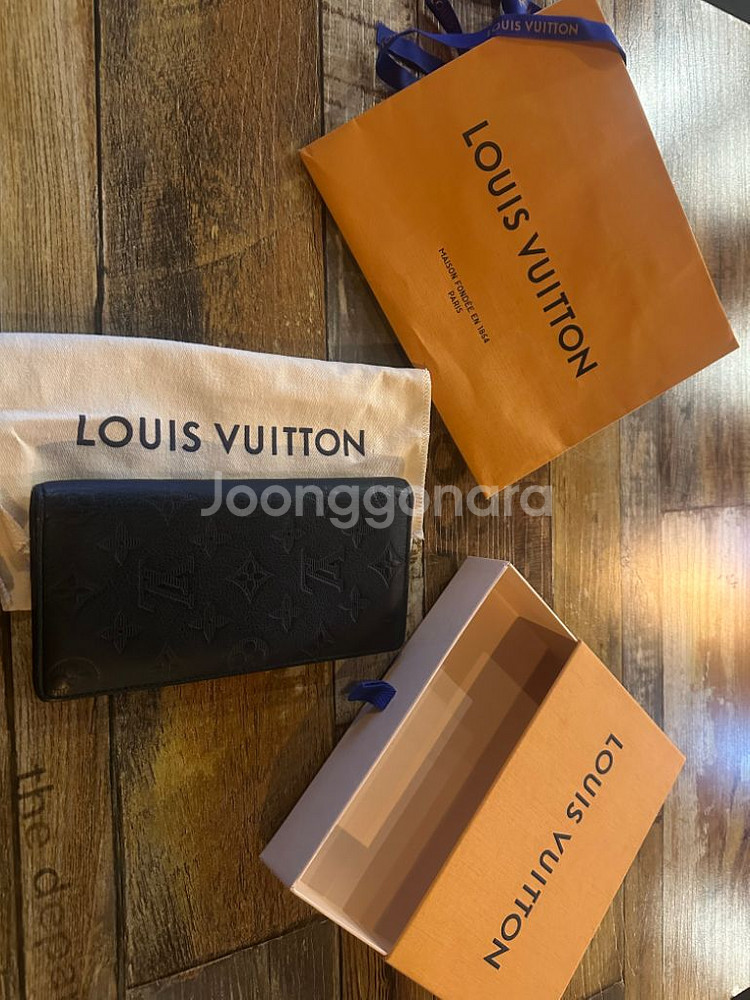루이비통 섀도우 모노그램 장지갑 브라짜--2