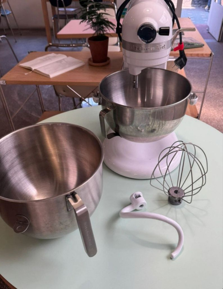 키친에이드 5.5쿼트 반죽기 이미지