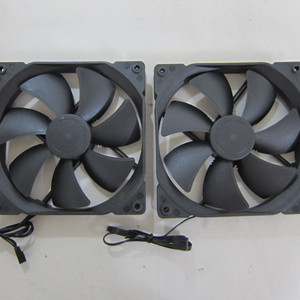 쿨러 Fractal Design X2 GP-14 2개