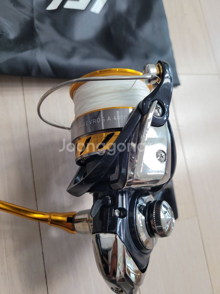 낚시용품 카즈미 로드 다이와 스피닝릴 판매합니다 ~--2