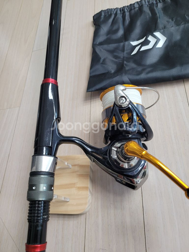 낚시용품 카즈미 로드 다이와 스피닝릴 판매합니다 ~--9