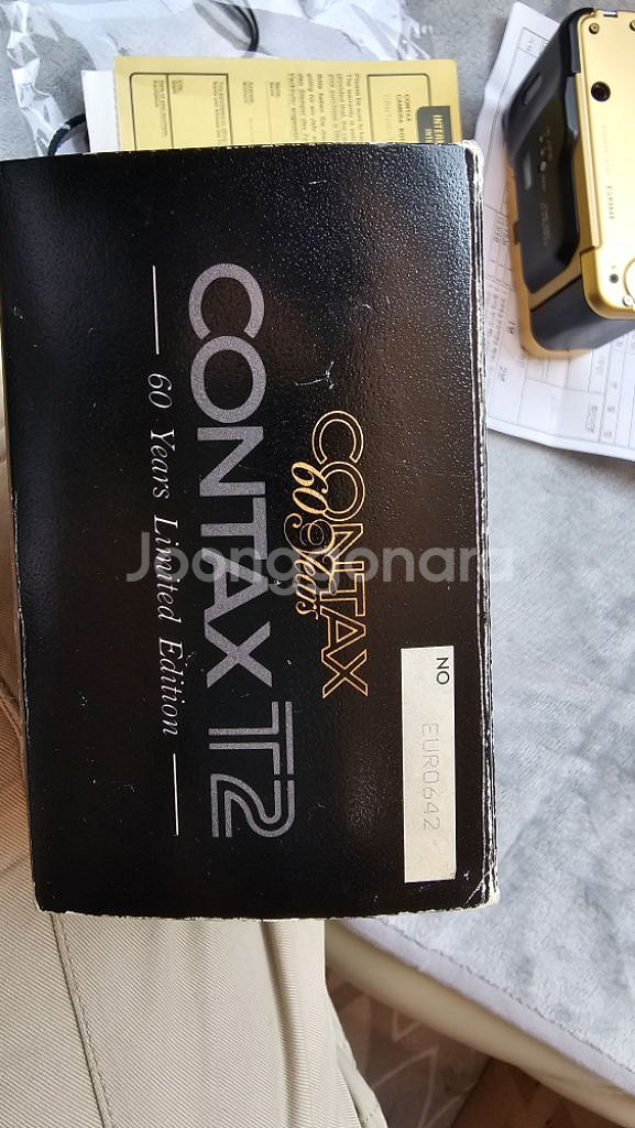 콘탁스 t2 60주년기념 카메라--1