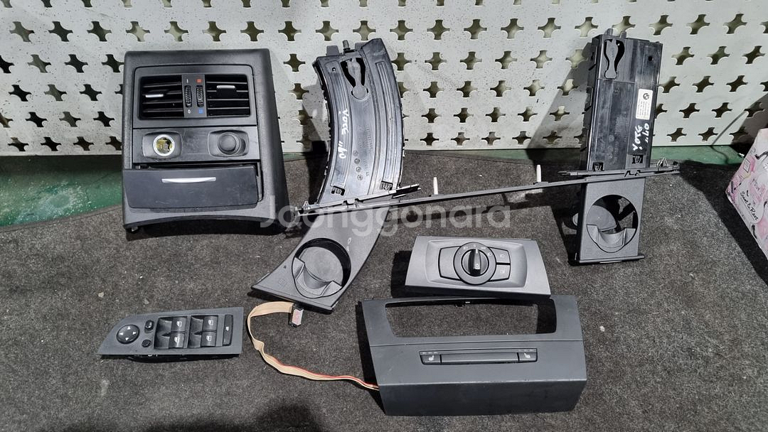 BMW E90 3시리즈 폐차로 부품팝니다--2