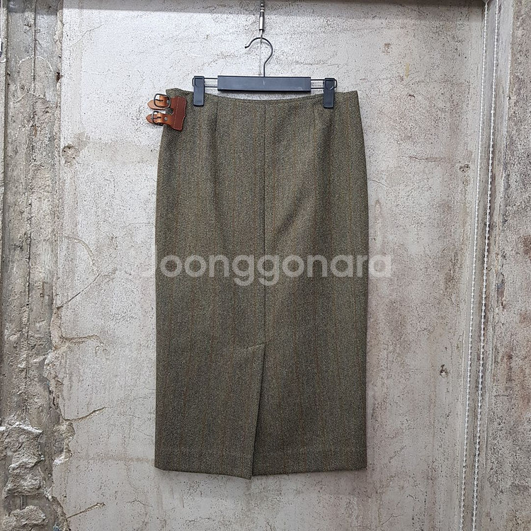 랄프로렌 헤링본 트위드 원사이드 가죽버클 포인트 치마--1