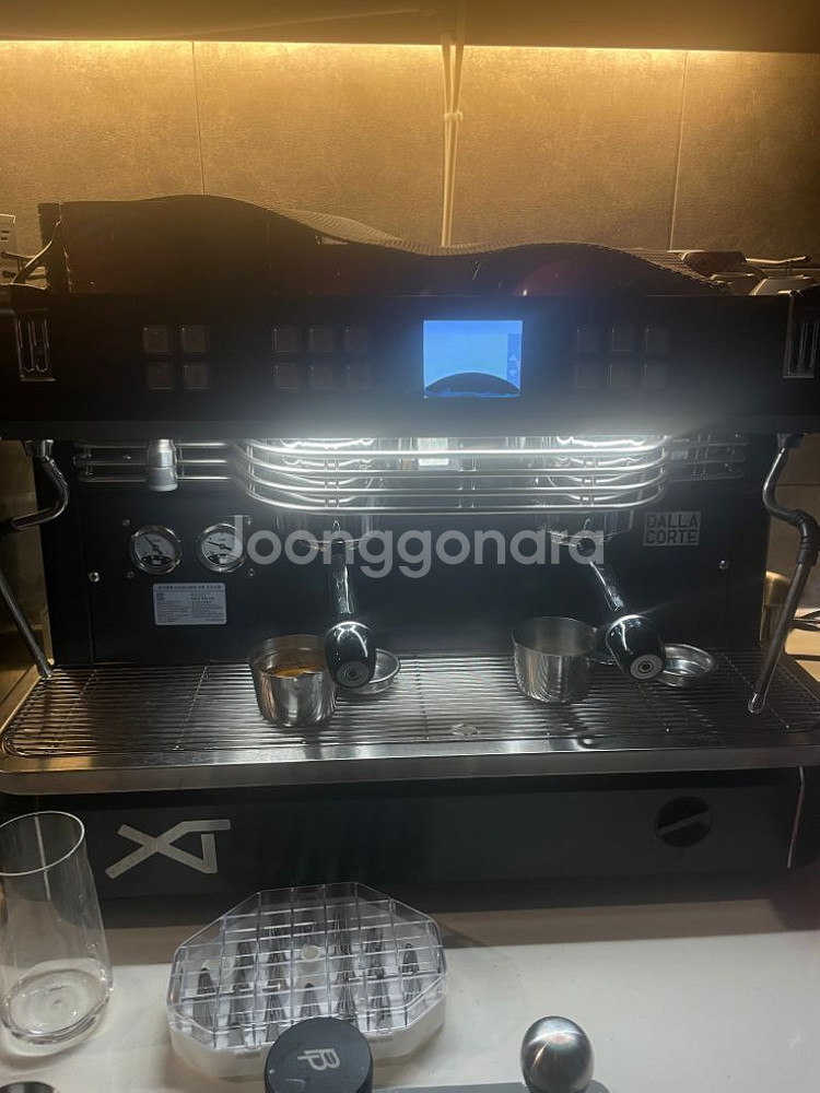 달라코르테xt 2구 커피머신 팝니다--0