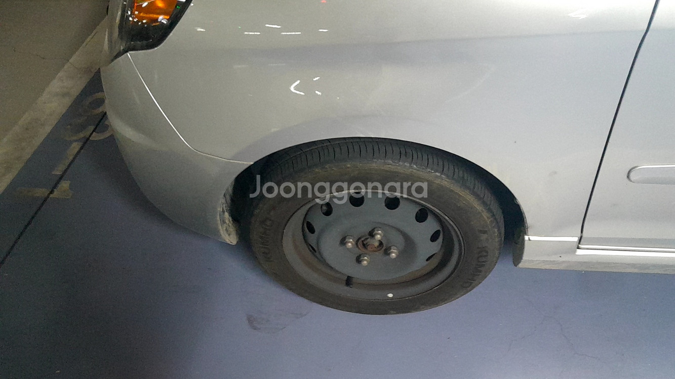 경남 양산 09년식 모닝팝니다 13만키로 130만--5