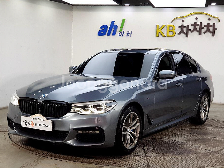 @17년 5시리즈 520d xDrive M 스포츠플러스--0