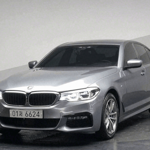 @17년 5시리즈 530i xDrive M 스포츠플러스
