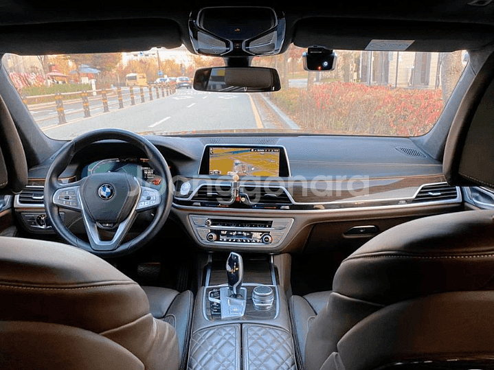@21년 7시리즈740i sDrive 디자인퓨어엑셀런스--1