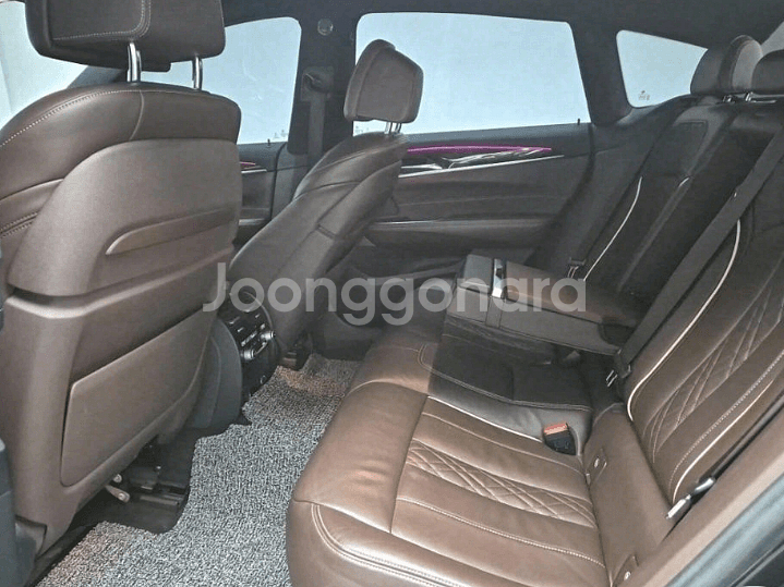 @18년 6시리즈 GT 630D XDRIVE M 스포츠--2