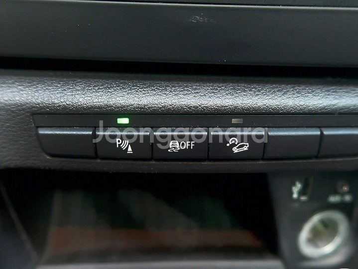 @11년 X1 xDrive 20d 4WD 9만@무사고--8