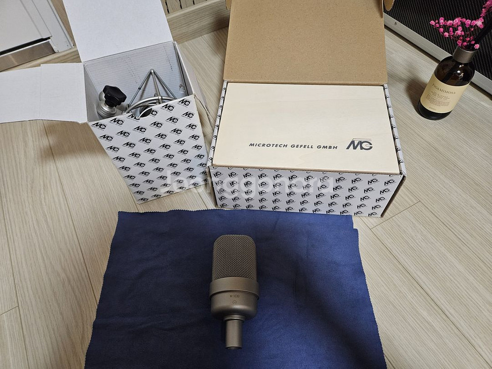 게펠 M1030 + EA92 쇼크마운트 신품급 260--0