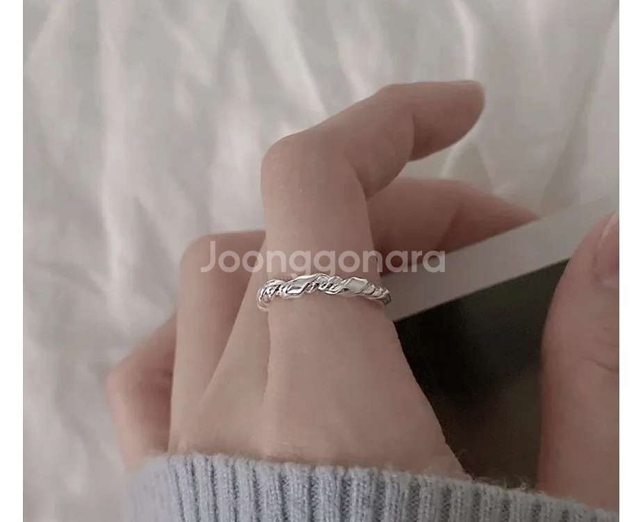 에이블리 925 실버 꼬임 웨이브 조절 프리 반지--1