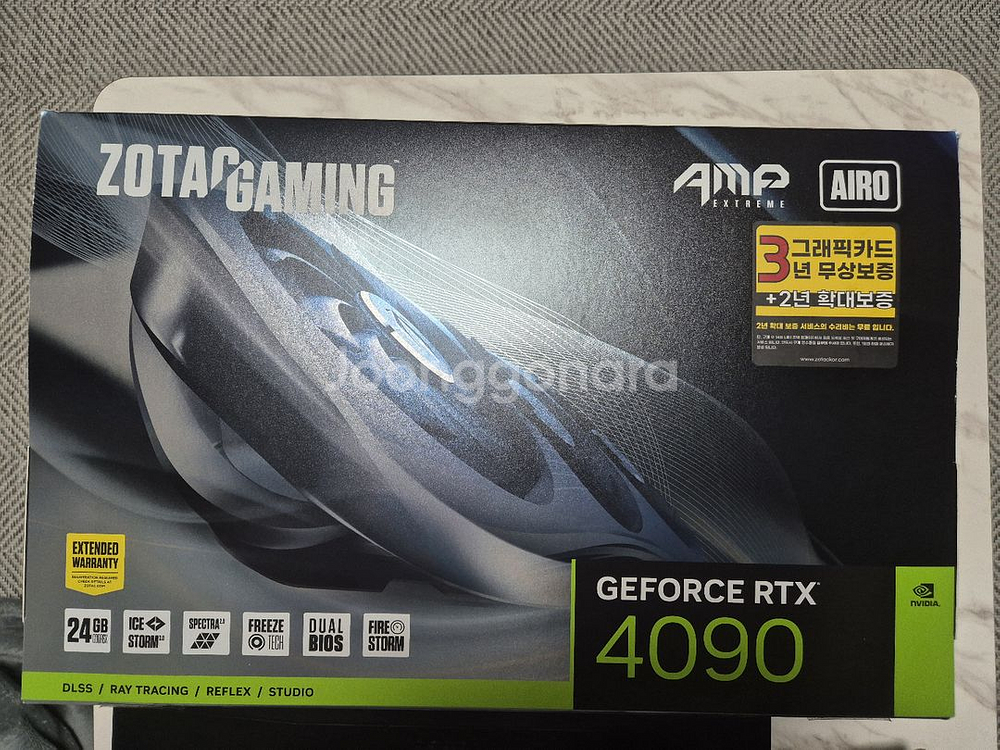 ZOTAC GAMING 지포스 RTX 4090 AMP--0