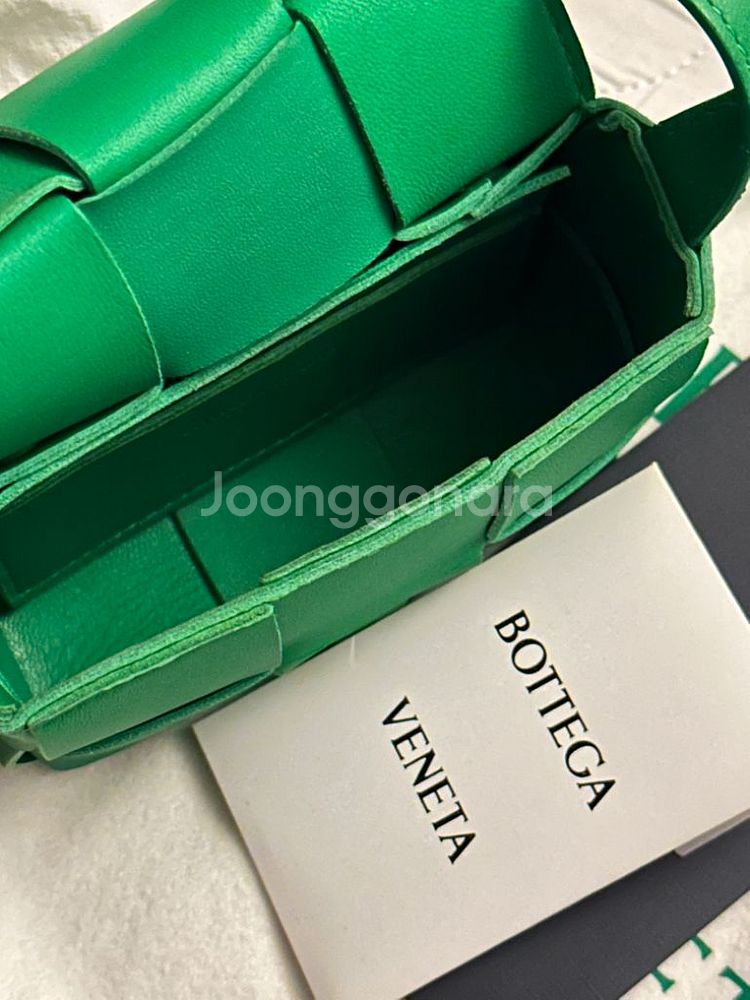 보테가베네타 레더 카세트백 미니--4