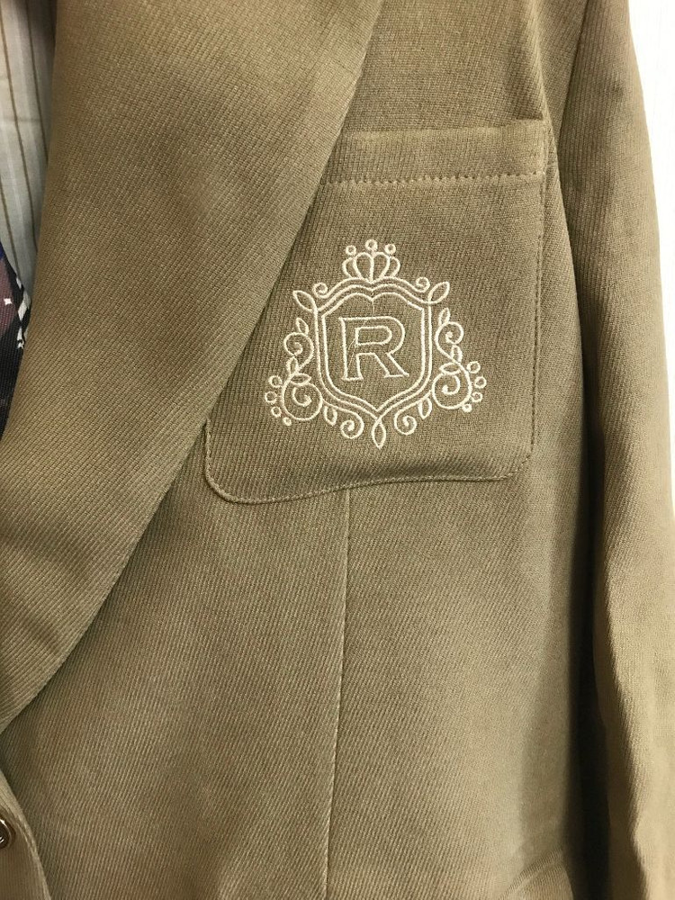 뉴진스 디토 5벌 단체 교복 프레피룩 대여 졸사대여 이미지