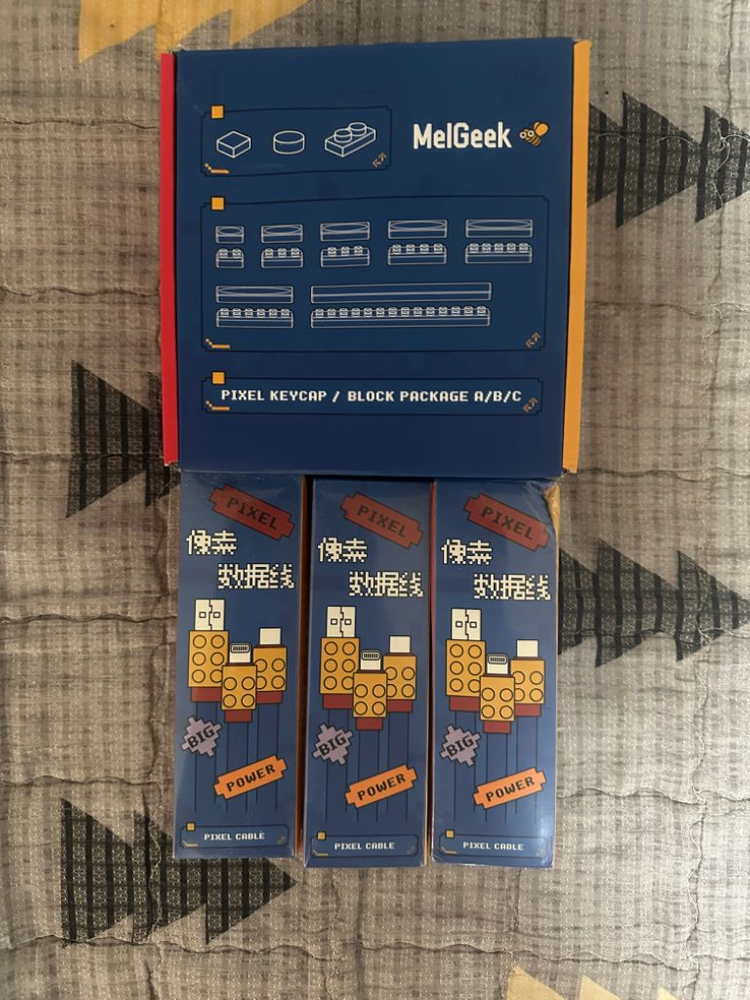 멜긱 픽셀 라이트닝 케이블(미사용) 및 애드온 브릭팩(--0