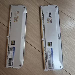 Oloy ddr4 3600 cl14 1.45v 32gb