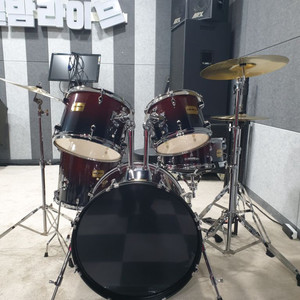 스폐셜 에디션 중고드럼