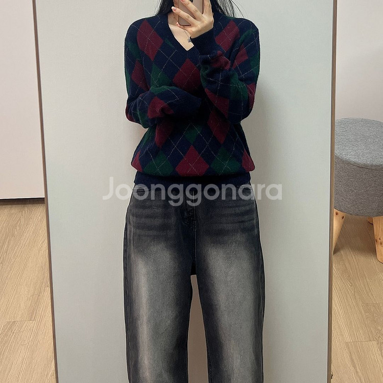 폴로 랄프로렌 아가일 패턴 브이넥 울 니트--0