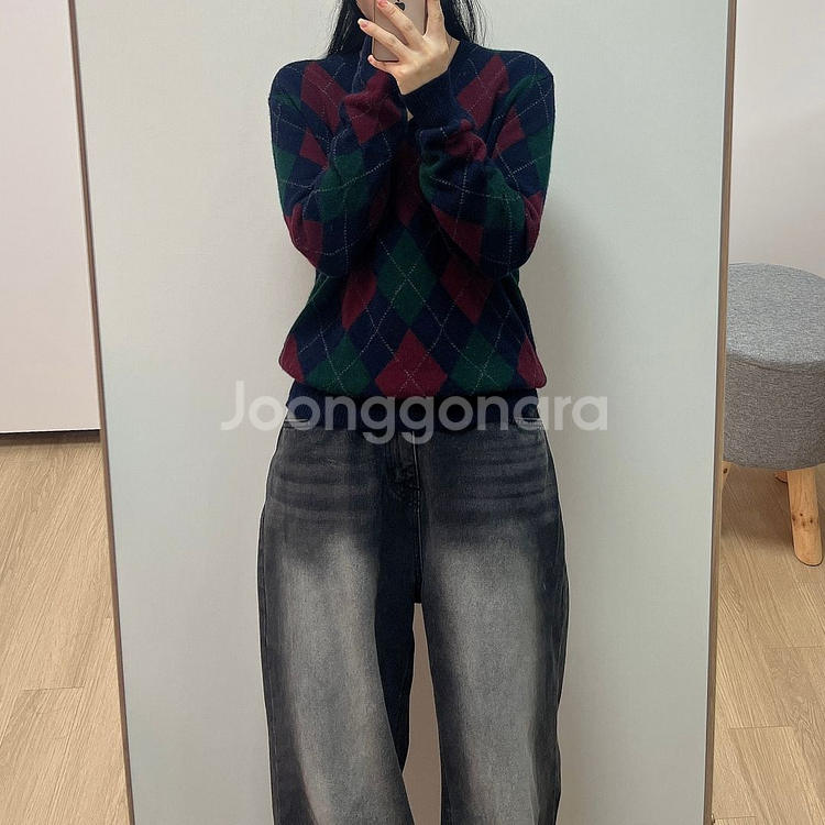 폴로 랄프로렌 아가일 패턴 브이넥 울 니트--1