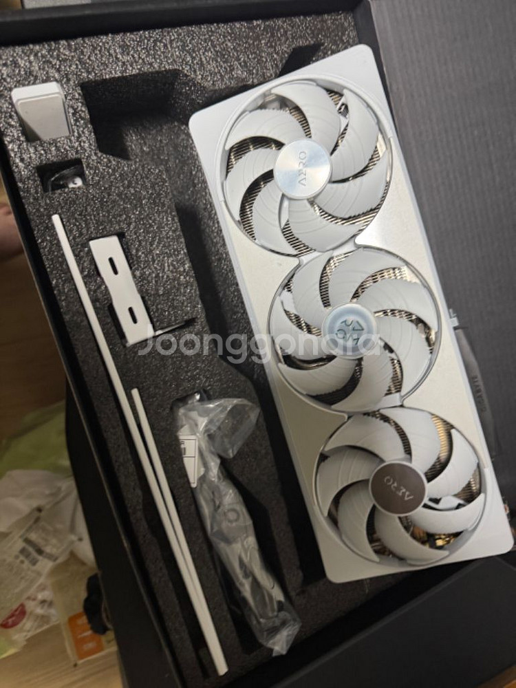 RTX 5080 AERO 판매합니다--1