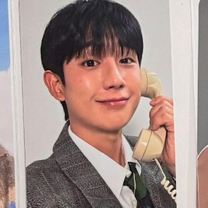 정해인 2025 애플뮤직 시즌그리팅 포카 구해요