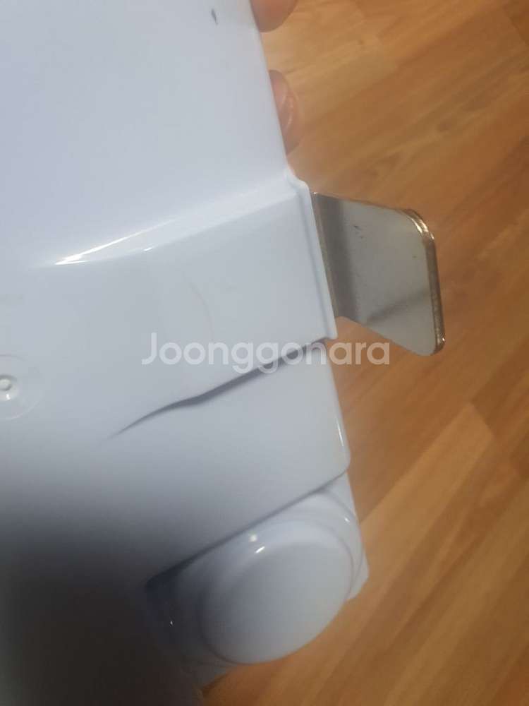 민물낚시 소좌대와 관련용품 팔아요.--9