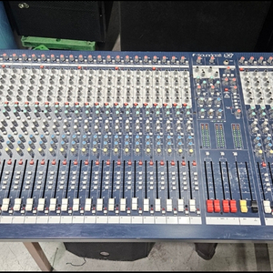 사운드크래프트 LX7 II 24채널 중고 음향 믹서