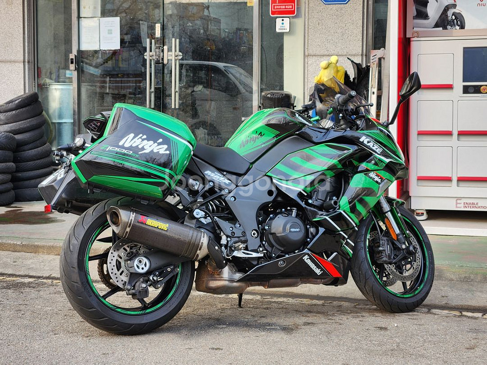 가와사키 z1000sx 20년식 3만km 판매합니다--4
