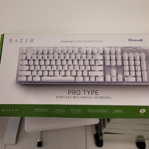 RAZER pro type 키보드 블루투스 무선 키보드